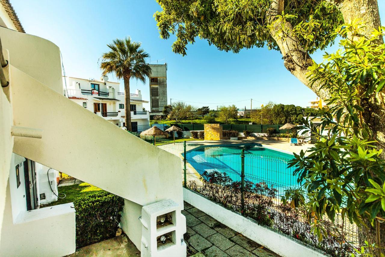 B20 - Sun And Pool Apartment Lagos Eksteriør bilde