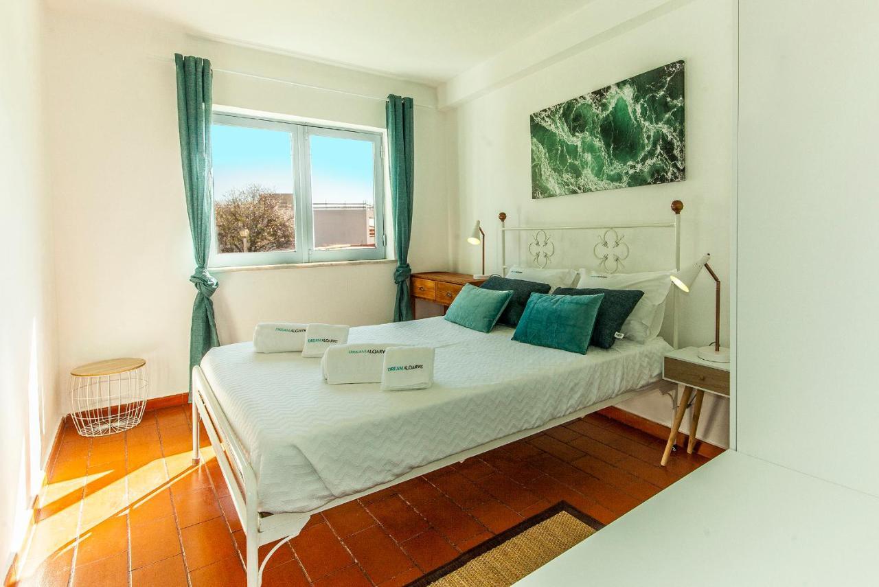B20 - Sun And Pool Apartment Lagos Eksteriør bilde